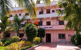 Iskcon Pandharpur'S Chandrabhaga Guest House